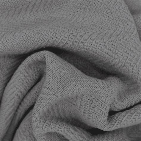 Linon Throws and Blankets