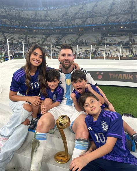 lionel messi wife and children age