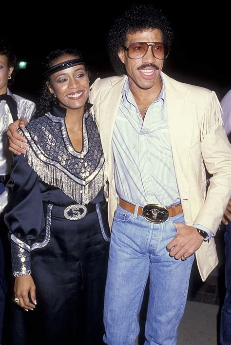 lionel richie and wife