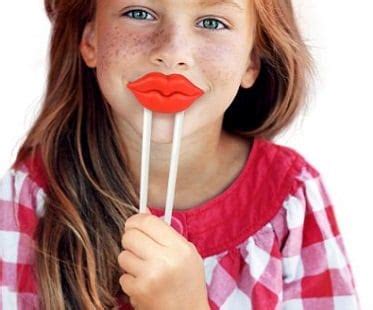Lip Chopsticks
