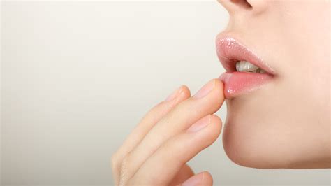 Lip Keeps Twitching Reddit