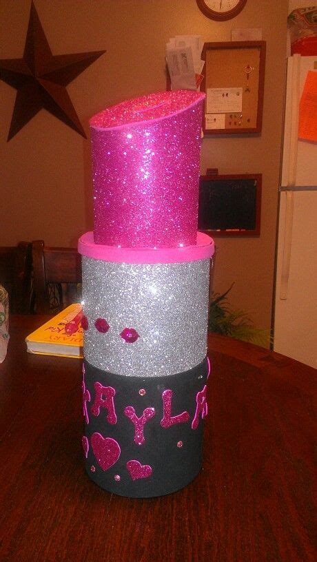 Lipstick Valentines Box