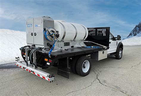 Liquid De-Icing Equipment