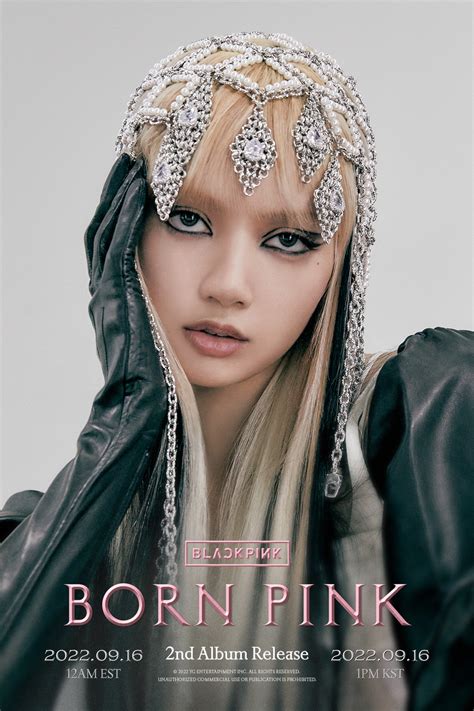 lisa blackpink 2024