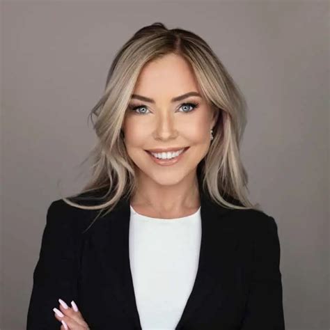 Lisa Borowsky: Unearthing Secrets of a Digital Trailblazer