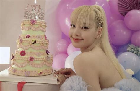 lisa from blackpink birthday