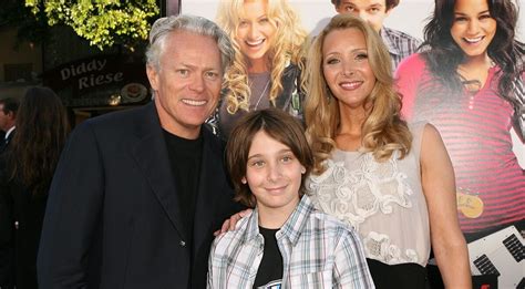 lisa kudrow kids age