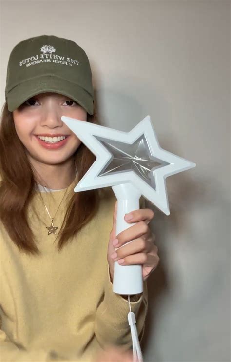The Ultimate Guide to Lisa Lightsticks for K-pop Fans