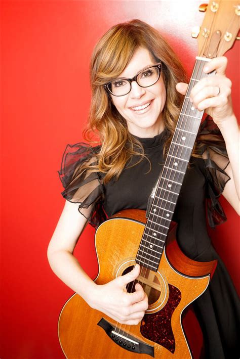 lisa loeb genre