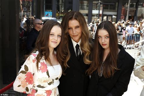 lisa marie presley and twin daughters