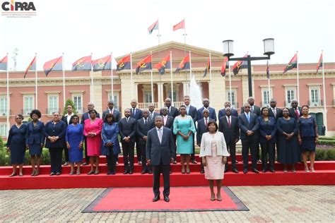 lista dos membros do governo de angola