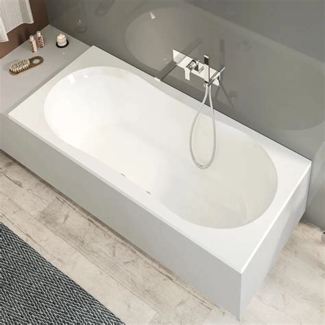 GroßraumBadewanne mit mindestens 300 Liter Wasserfüllmenge. in 2019 Whirlpool badewanne