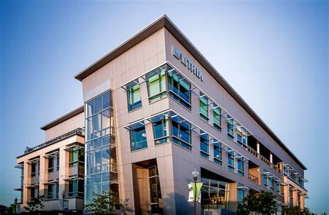 Explore Endless Possibilities with Lithia Careers Today