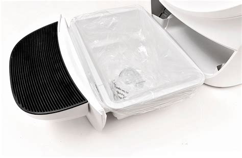 Explore LitterRobot 4 Smart SelfCleaning Litter Box
