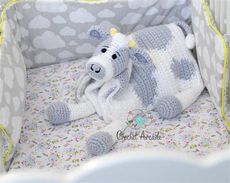little baby blanket with animal head