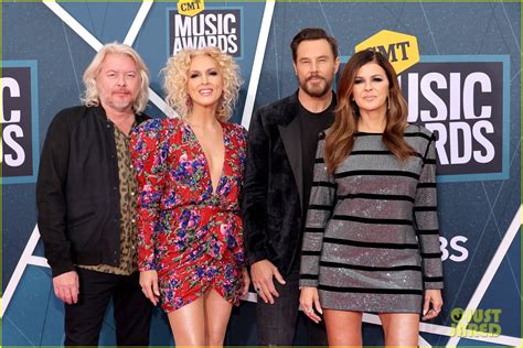 little big town red carpet looks