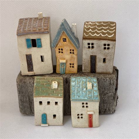 little ceramic houses to paint