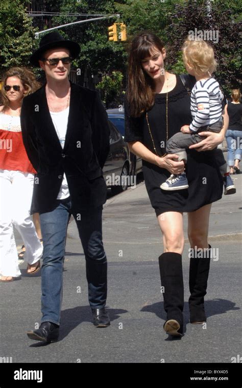 liv tyler husband and kids