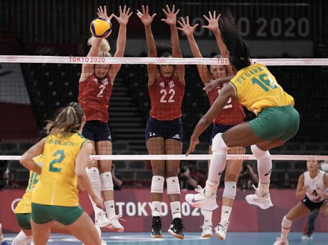 live volleyball women's matches today
