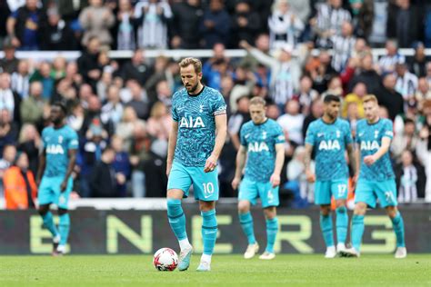 liverpool vs tottenham team news