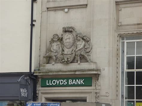 lloyds bank colchester contact number