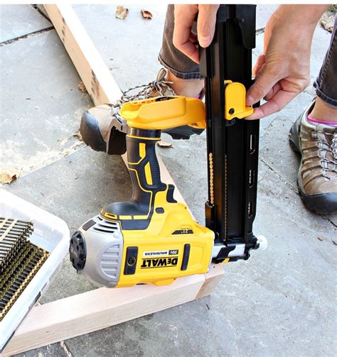 Loading Dewalt Framing Nailer
