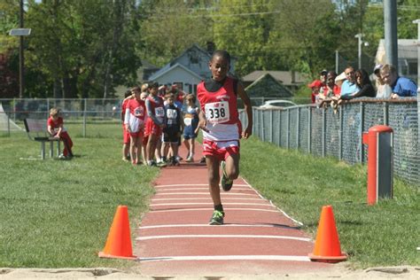 local track and field clubs