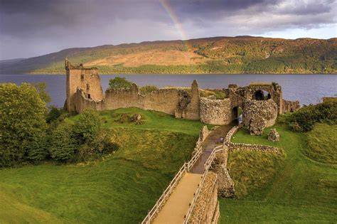 loch scenery
