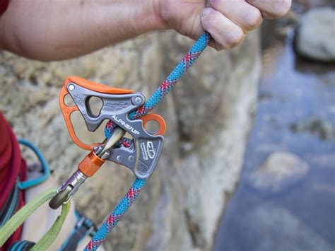 Locking Carabiner Rappel