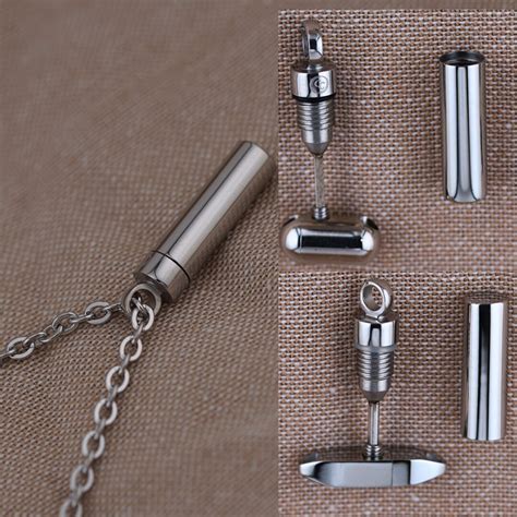 Locking Day Collar With Key