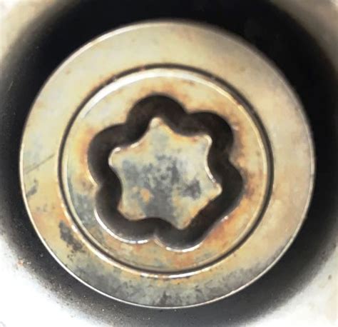 Locking Nut Pattern