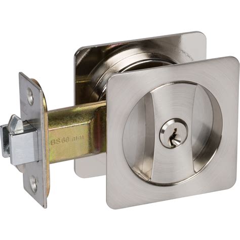 locking poket door hardware