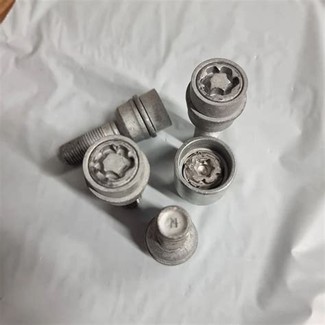 Locking Wheel Nuts Vw T5