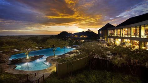 lodges in central serengeti