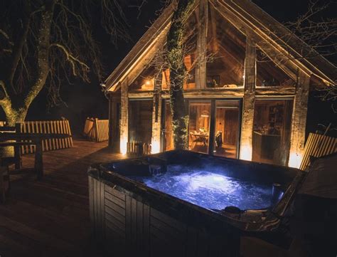 lodges with hot tubs north wales coast