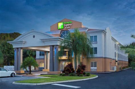 lodging in tavares fl