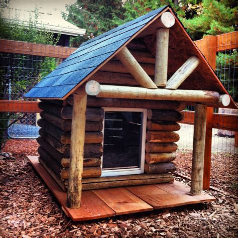 Log Cabin Doghouse