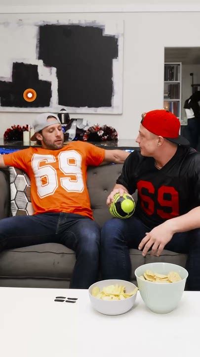 Logan Aarons Dom King