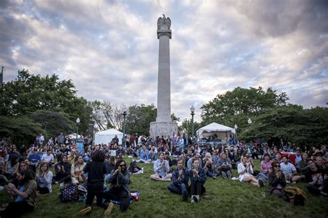 Logan Square Art Fair