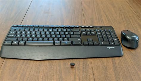 logitech k345 keyboard not turning on