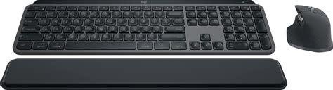 Logitech K750 Keyboard Mouse Combo