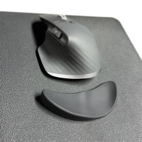 Logitech Mouse Mat With Wrist Support