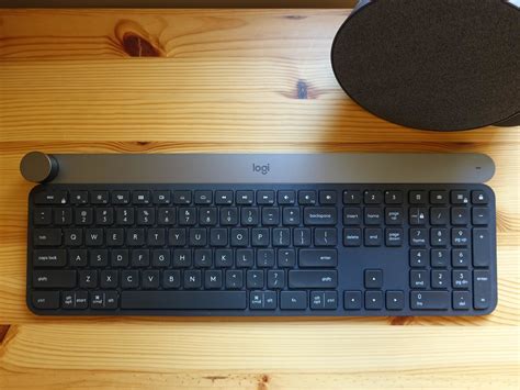 Logitech Craft Advanced Wireless Keyboard with Creative Input Dial