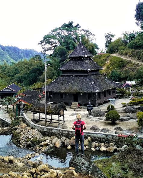 Lokasi Wisata Di Sumatera Barat