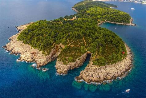 Unveiling the Enchanting Secrets of Lokrum Island: A Must-Visit Paradise