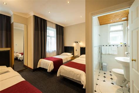 london hotels near charing cross