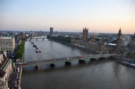 london river video bridge