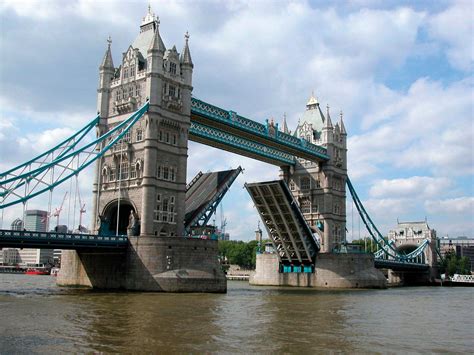 london tower bridge history