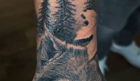 Lone Wolf Hand Tattoo 48 Powerful Designs (Tribal, Traditional