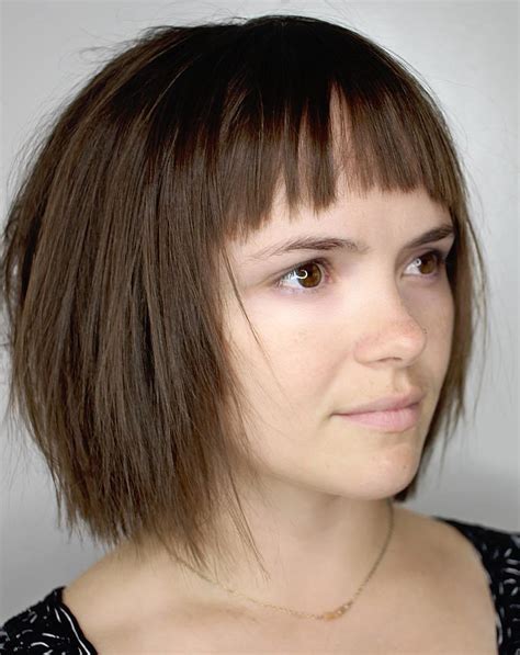 The Long Bangs On Thin Hair With Simple Style